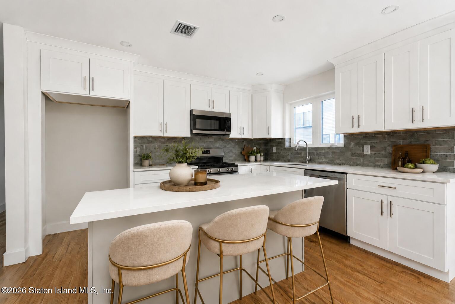 339 Mallory Avenue, Staten Island, NY, 10305 image 28