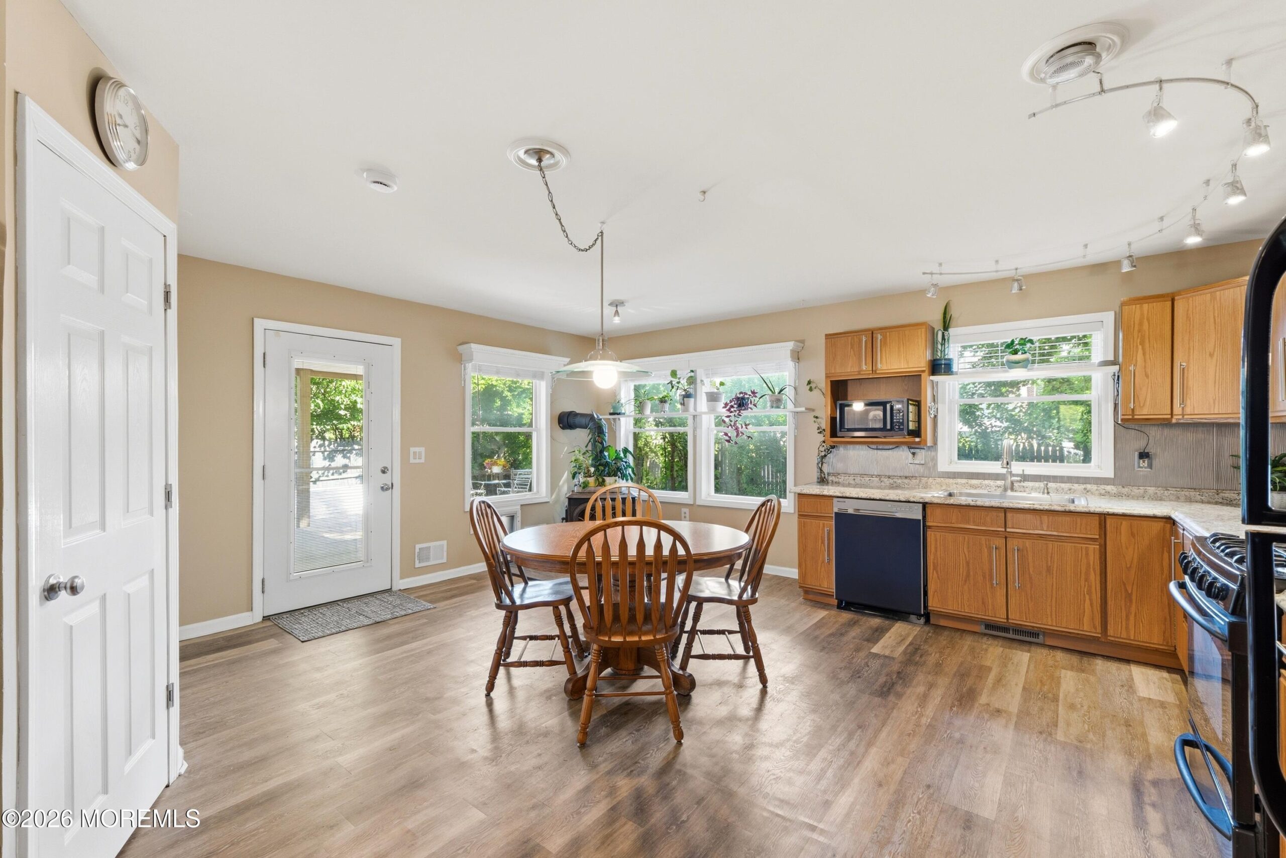 42 Academy Street, Farmingdale, NJ, 07727 image 10