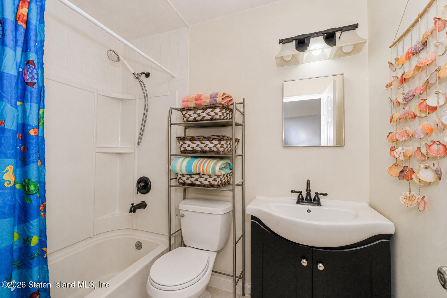 4 Behan Ct, Staten Island, NY, 10306 image 12