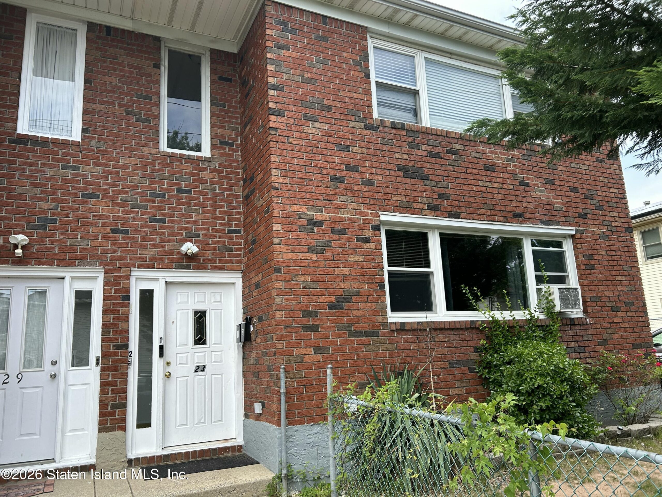 23 Twombly Avenue Image 2