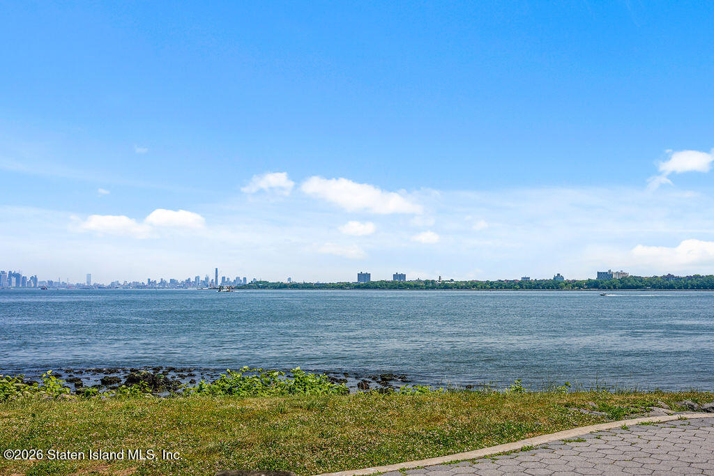 296 Edgewater Street, Staten Island, NY, 10305 image 37