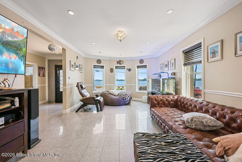 296 Edgewater Street, Staten Island, NY, 10305 image 6