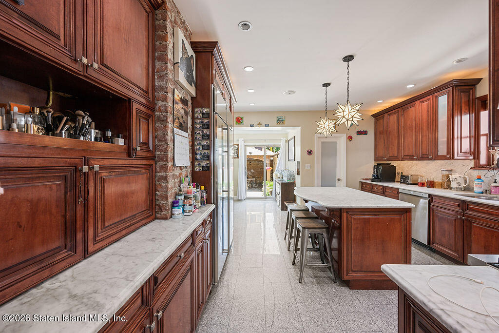 296 Edgewater Street, Staten Island, NY, 10305 image 8