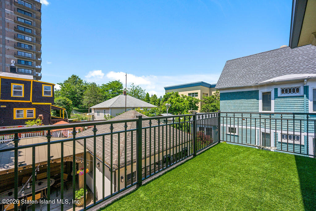 296 Edgewater Street, Staten Island, NY, 10305 image 32