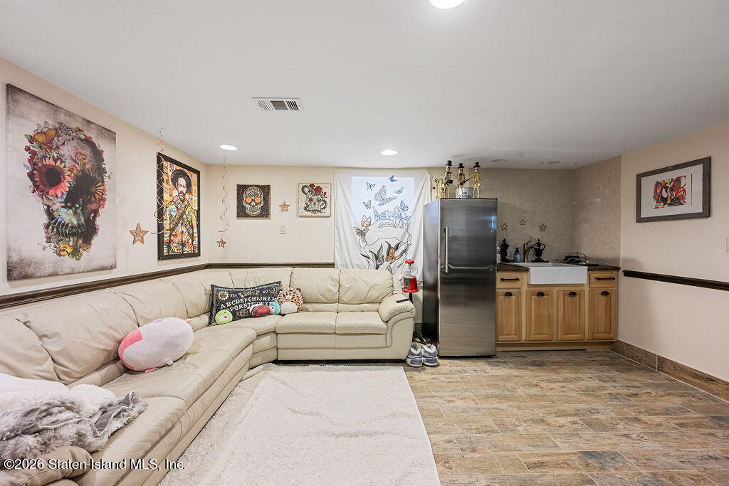 296 Edgewater Street, Staten Island, NY, 10305 image 21