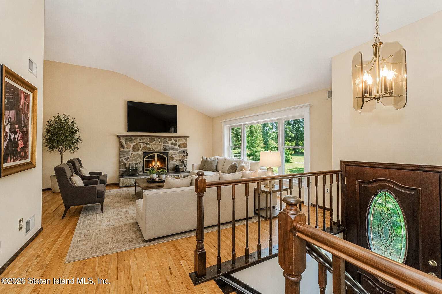 374 Foster Road Image 3