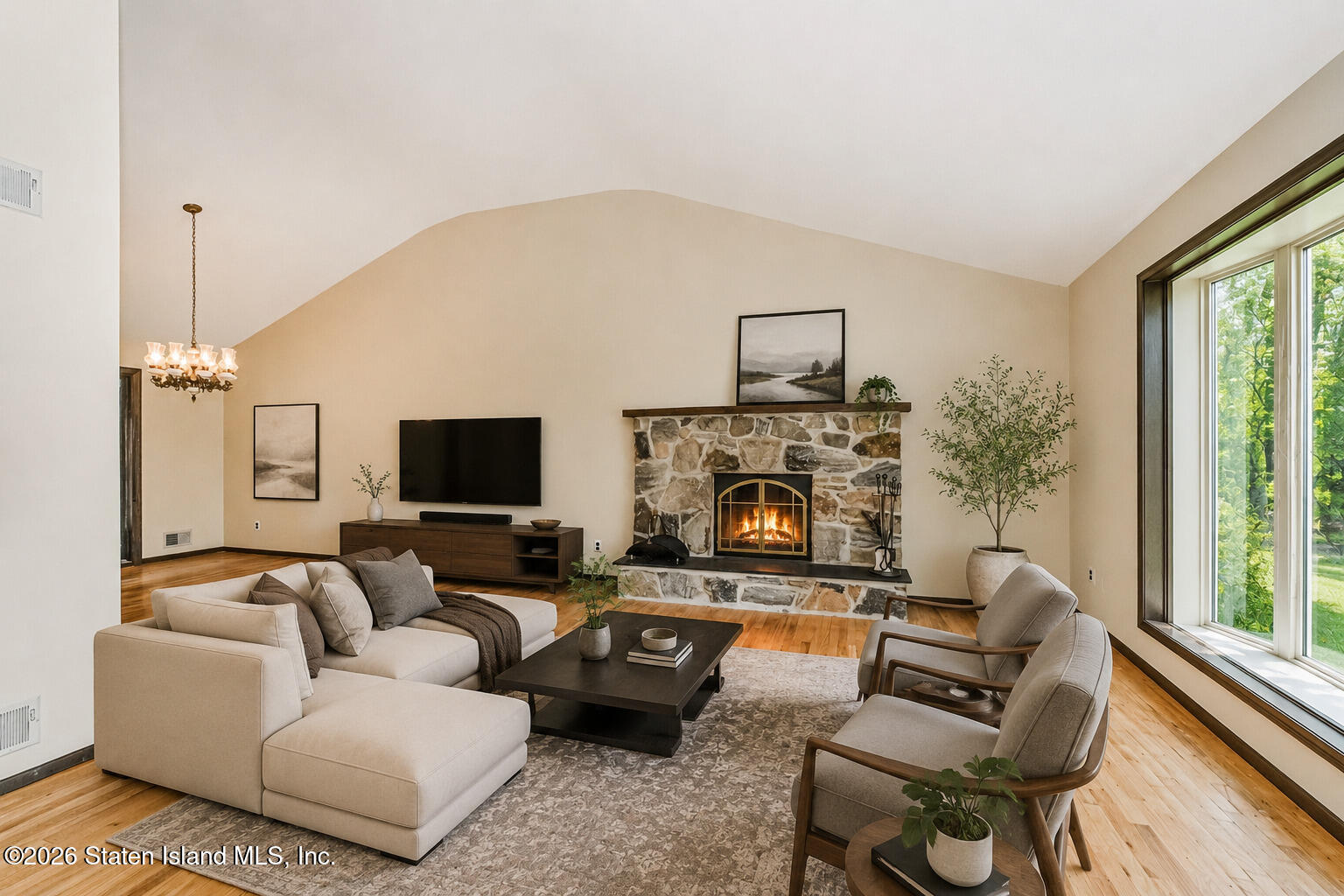 374 Foster Road Image 4