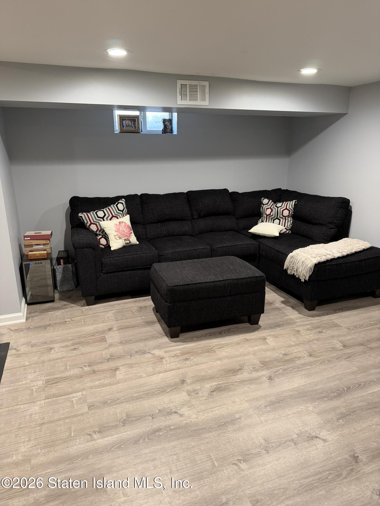 517 Foster Road, Staten Island, NY, 10309 image 12