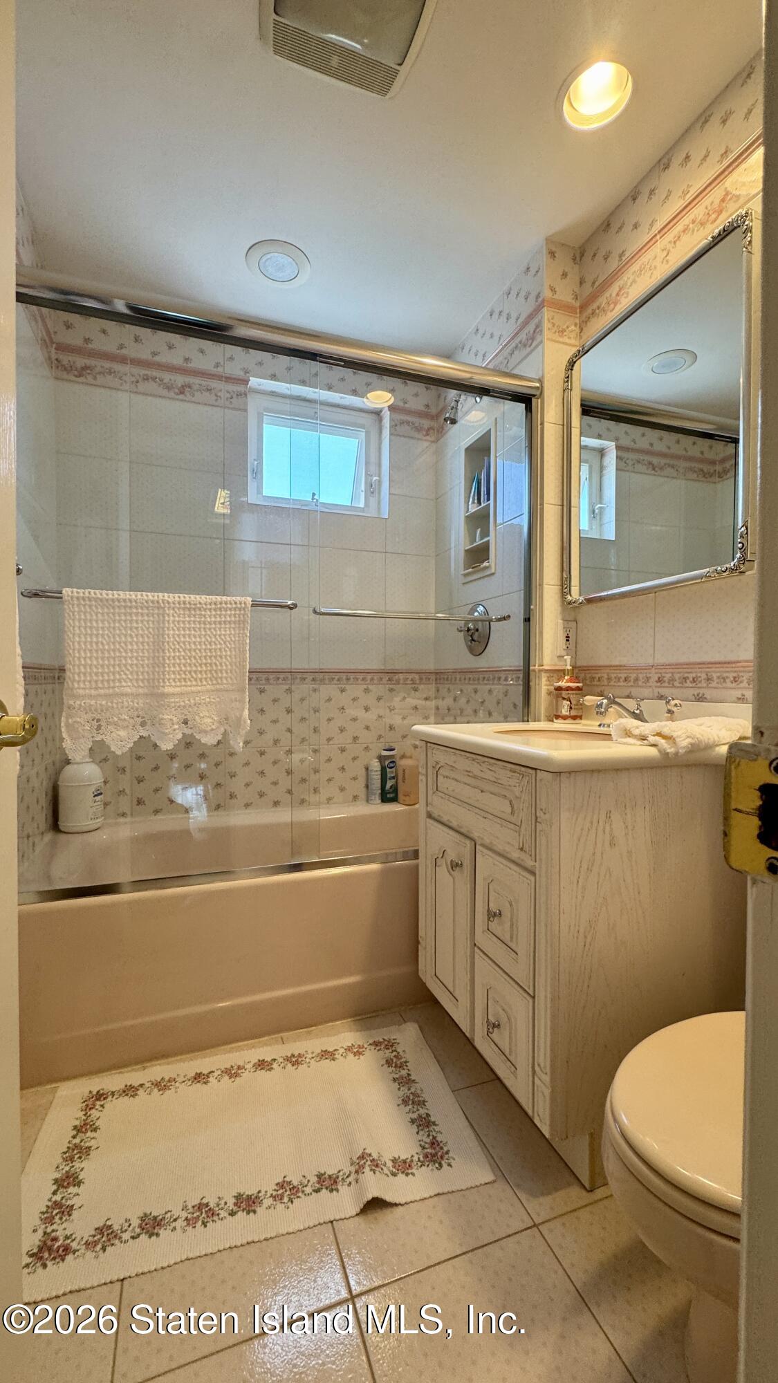 1051 82nd Street, Brooklyn, NY, 11228 image 28