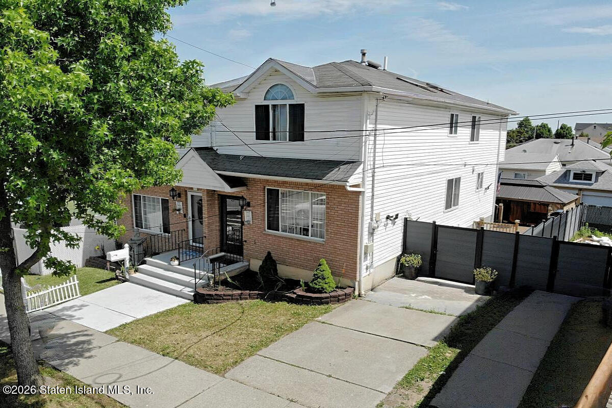 93 Reynolds Street Image 3