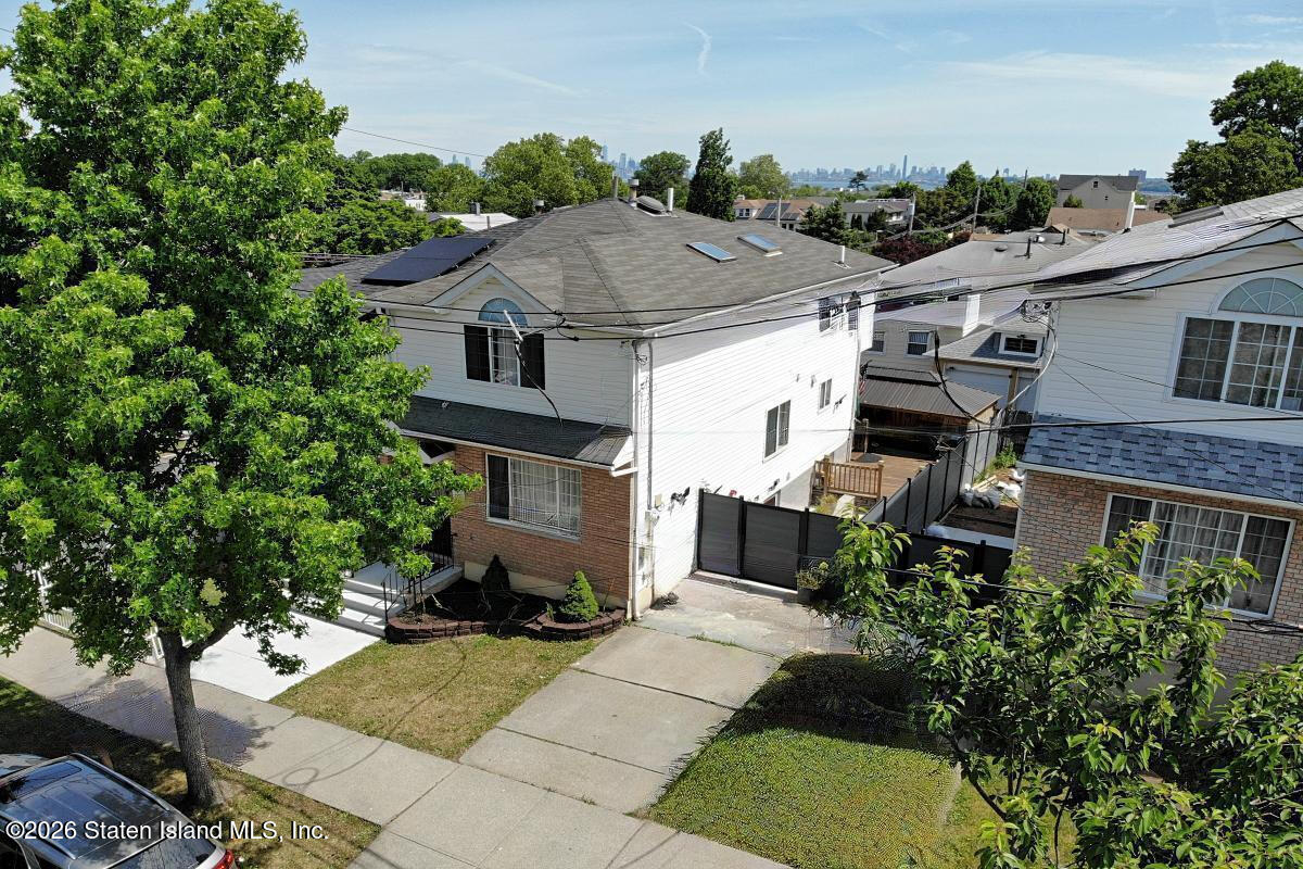 93 Reynolds Street Image 4