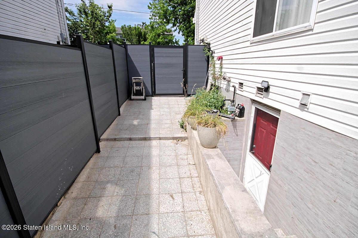 93 Reynolds Street, Staten Island, NY, 10305 image 36