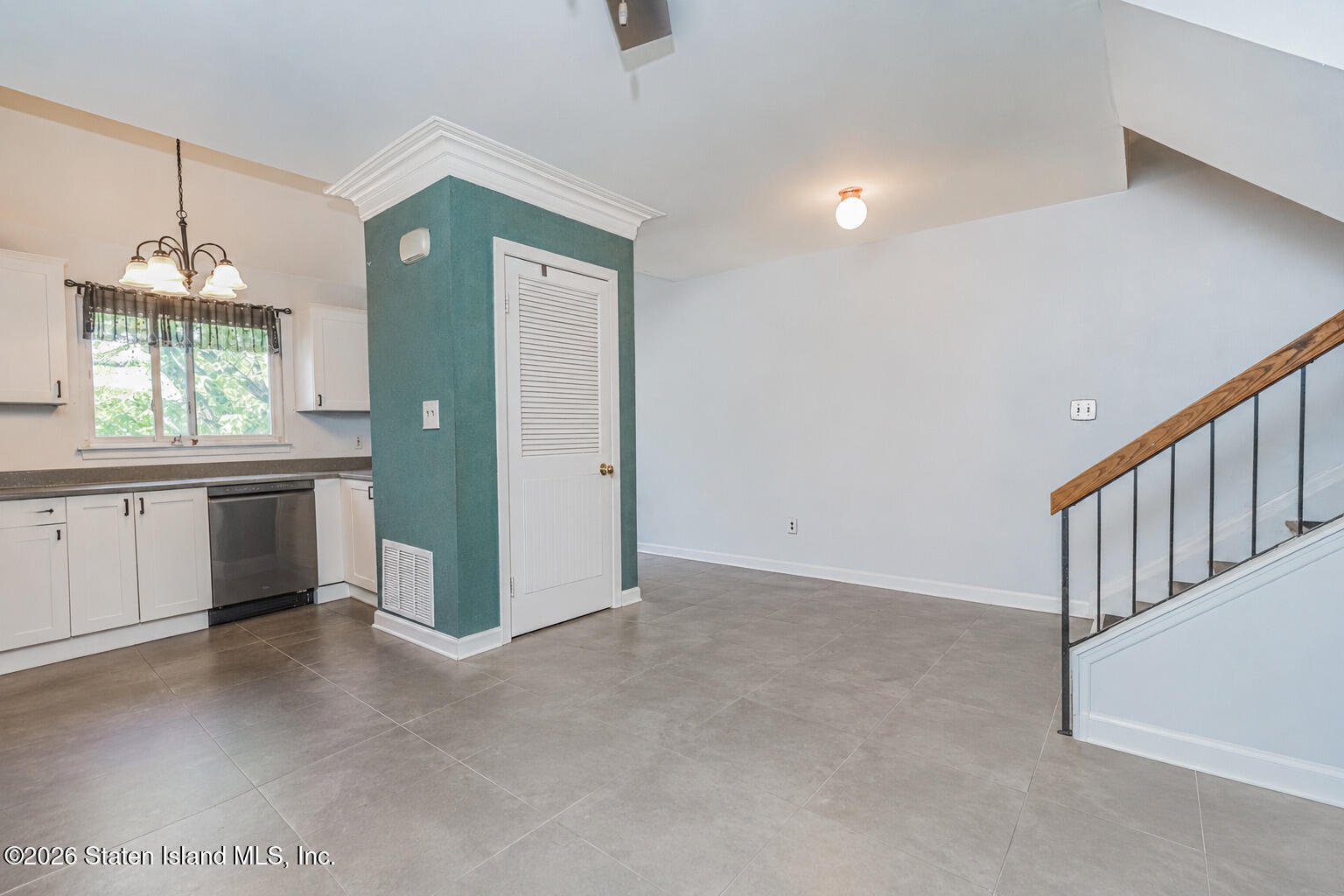 115 Forest Green, Staten Island, NY, 10312 image 9
