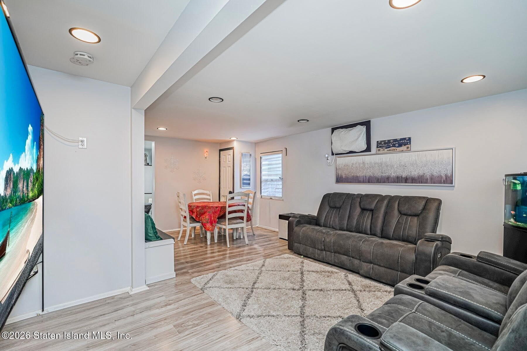 110 Yetman Avenue Image 2
