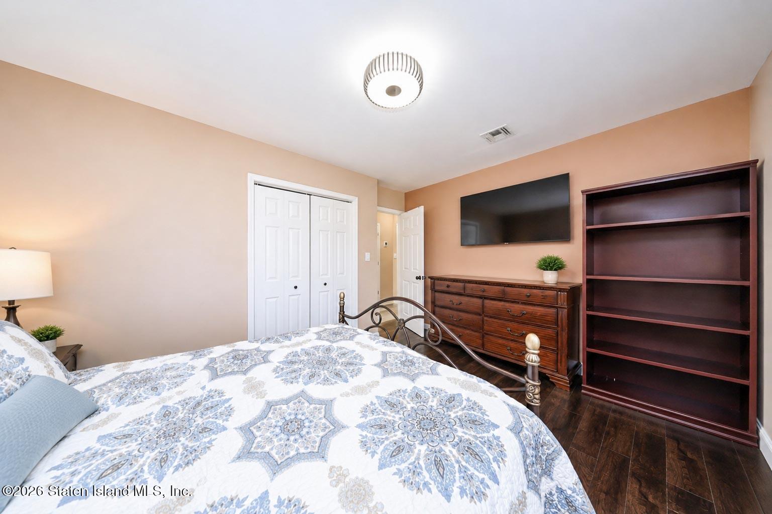 407 Stoneham Street, Staten Island, NY, 10306 image 13
