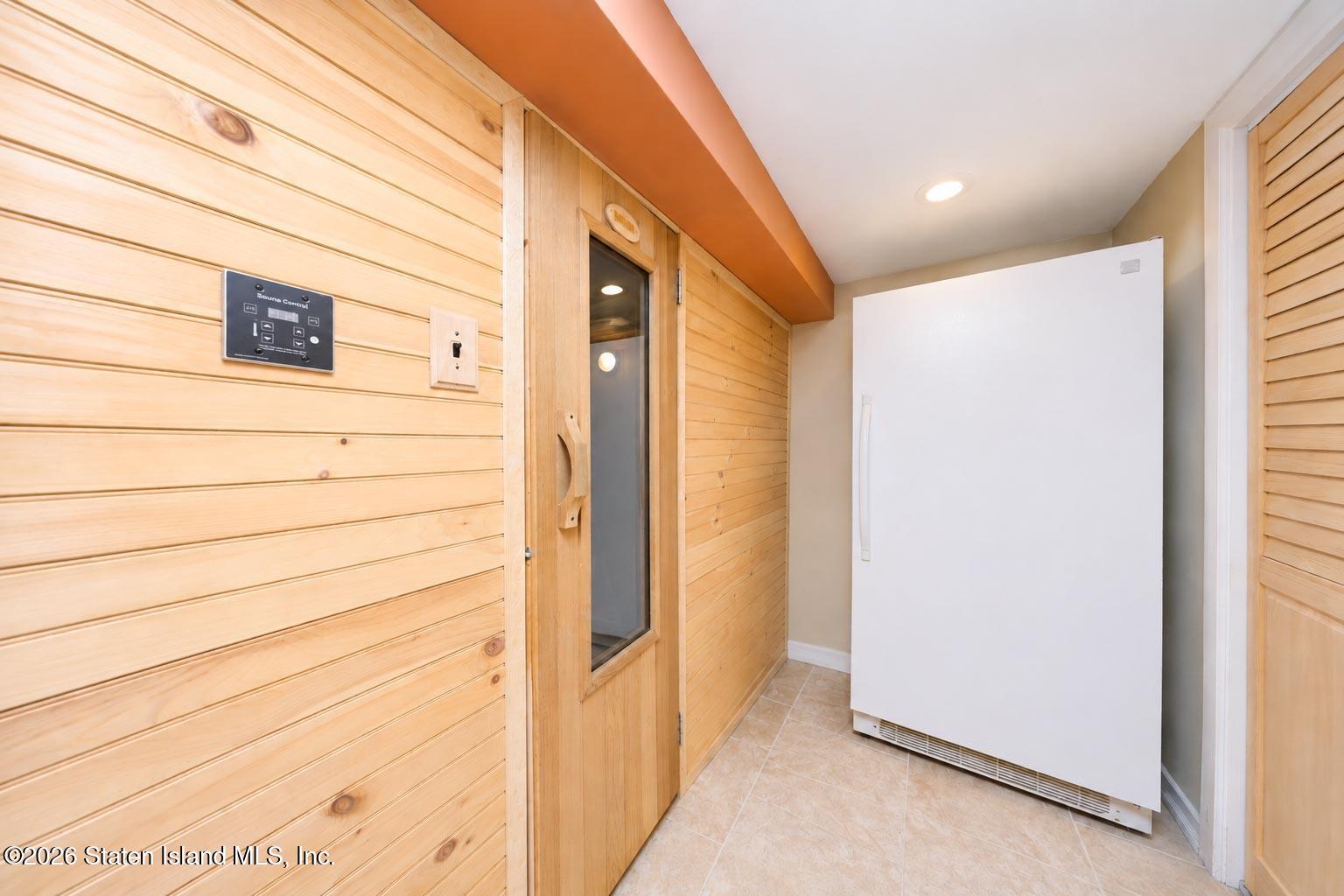 407 Stoneham Street, Staten Island, NY, 10306 image 21