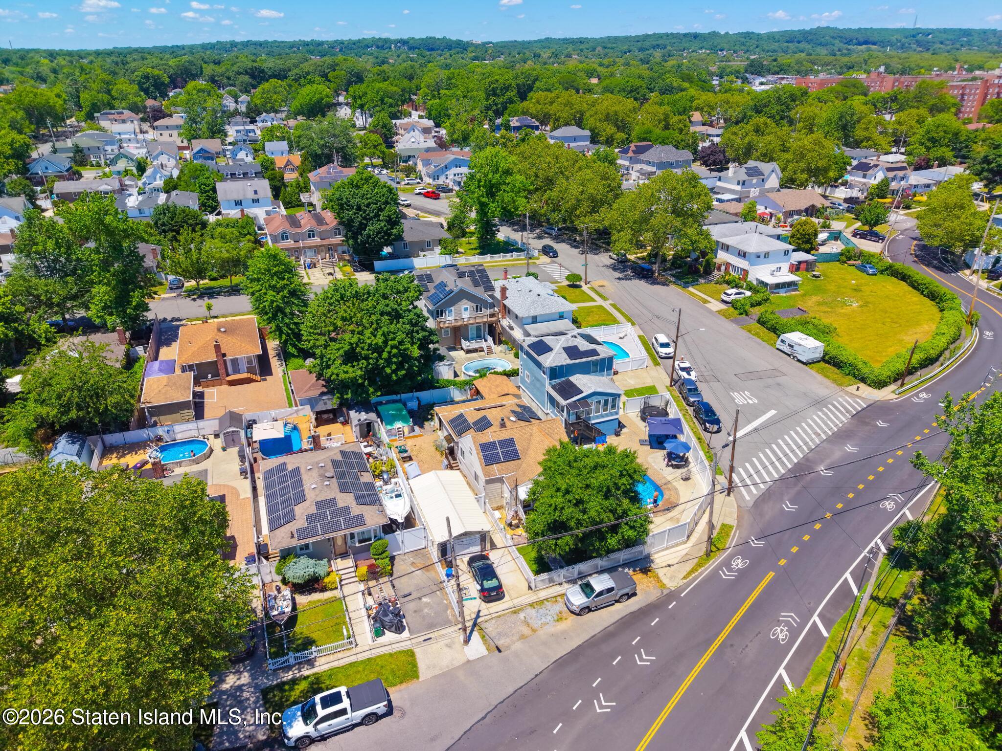 407 Stoneham Street, Staten Island, NY, 10306 image 34