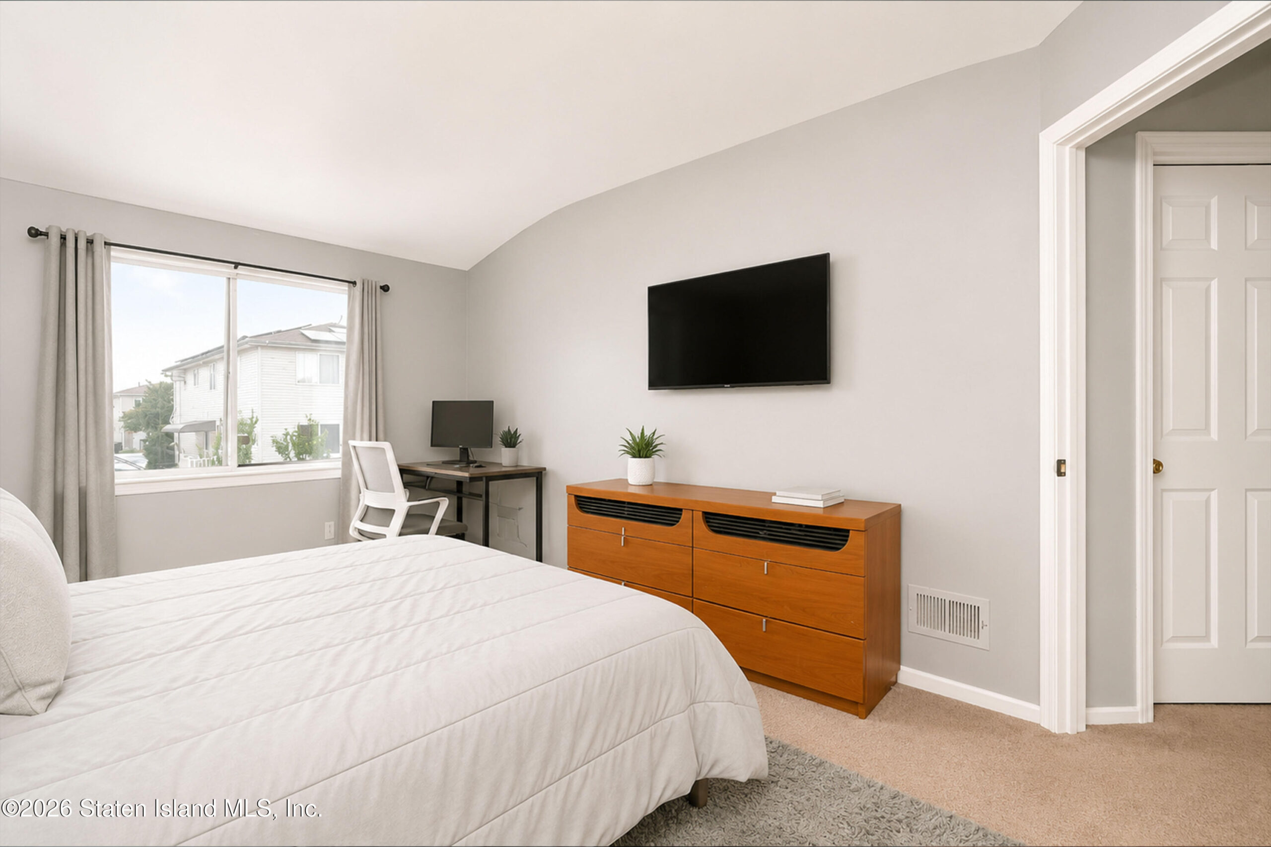 212 Gervil Street, Staten Island, NY, 10309 image 12