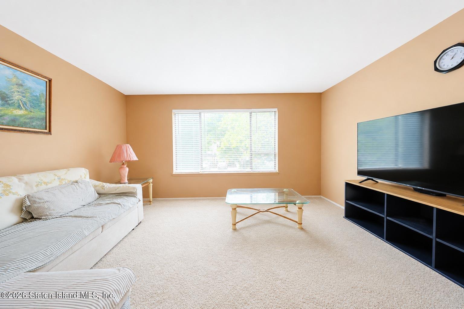 3 Carlyle Green, Staten Island, NY, 10312 image 13