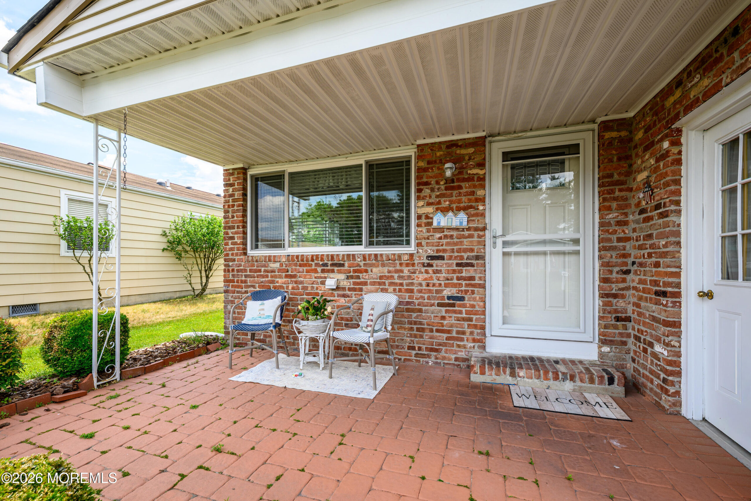 75 Chesterfield Lane Image 3