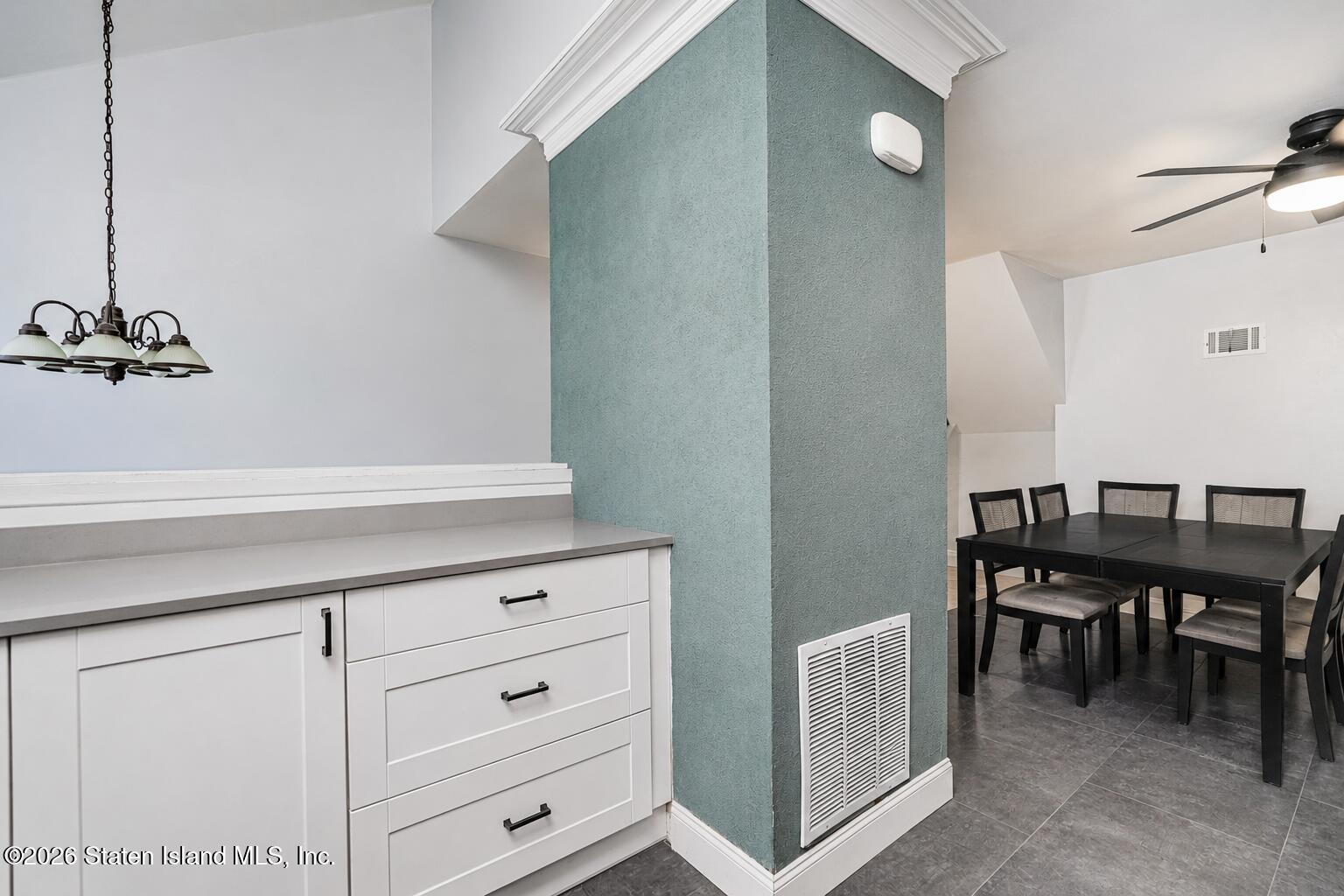 115 Forest Green, Staten Island, NY, 10312 image 8