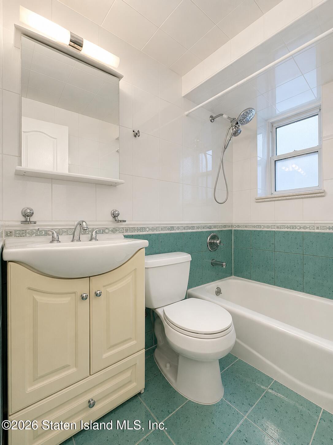 215 Bay 35th Street, Brooklyn, NY, 11214 image 27