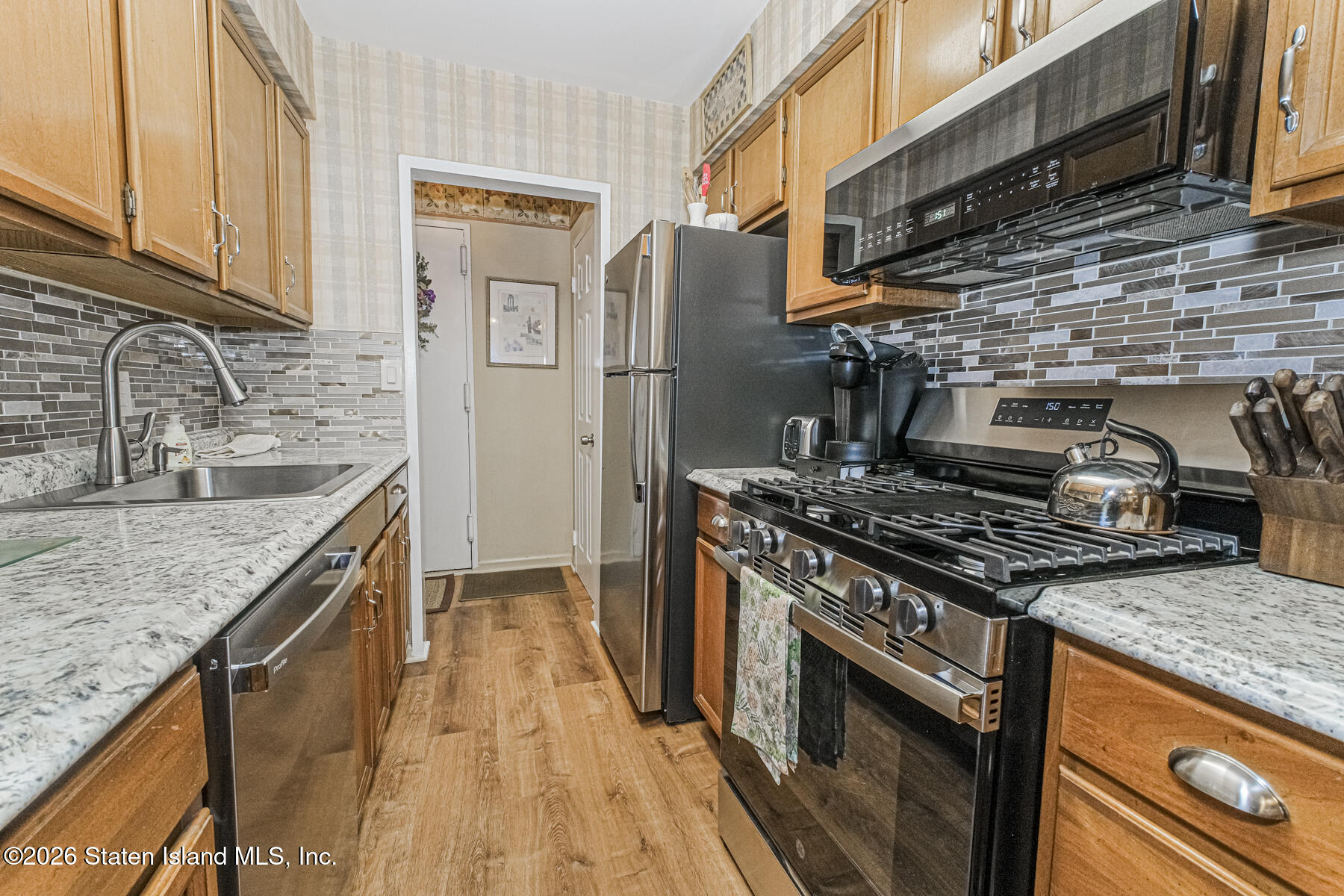 2 Elmwood Park Drive 516, Staten Island, NY, 10314 image 7
