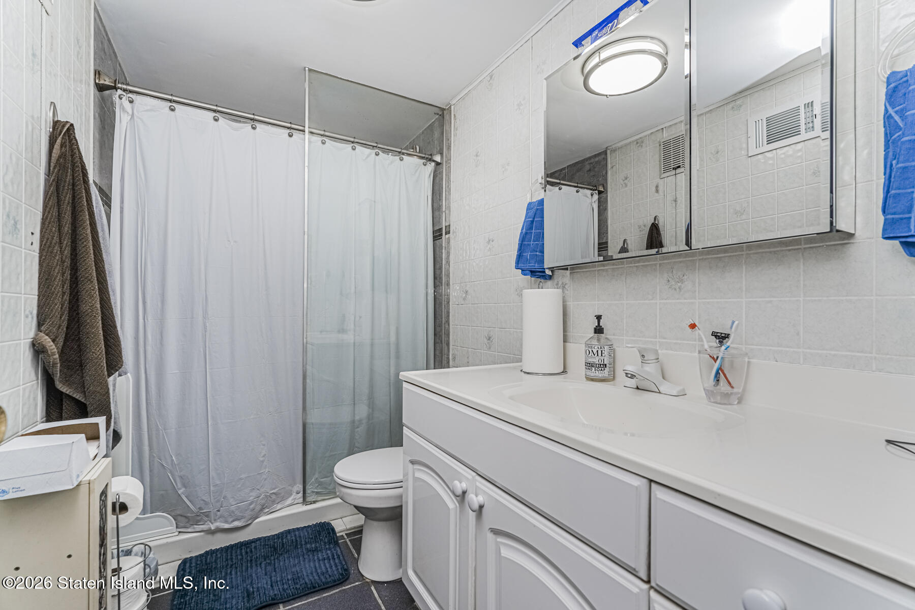 115 Forest Green, Staten Island, NY, 10312 image 31