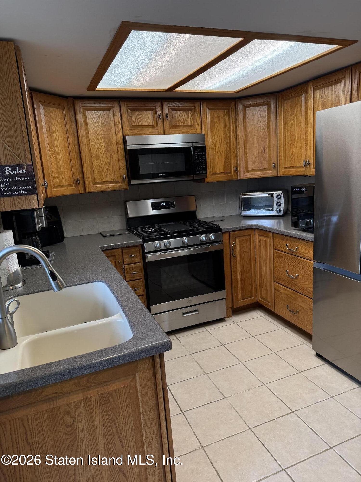 189 Dover Green Image 3