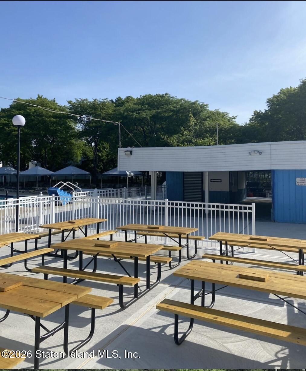 189 Dover Green, Staten Island, NY, 10312 image 23