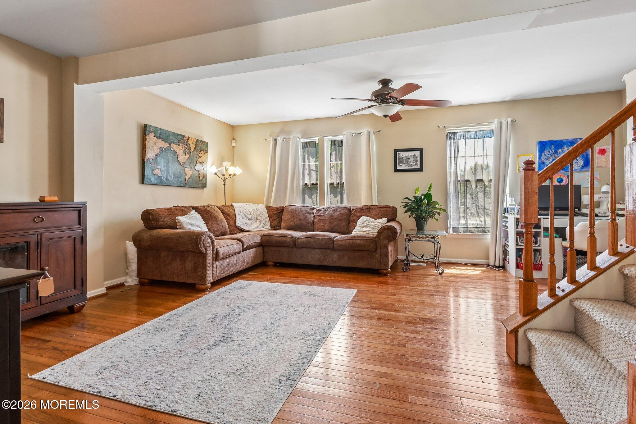 22 New Castle Street, Farmingdale, NJ, 07727 image 8
