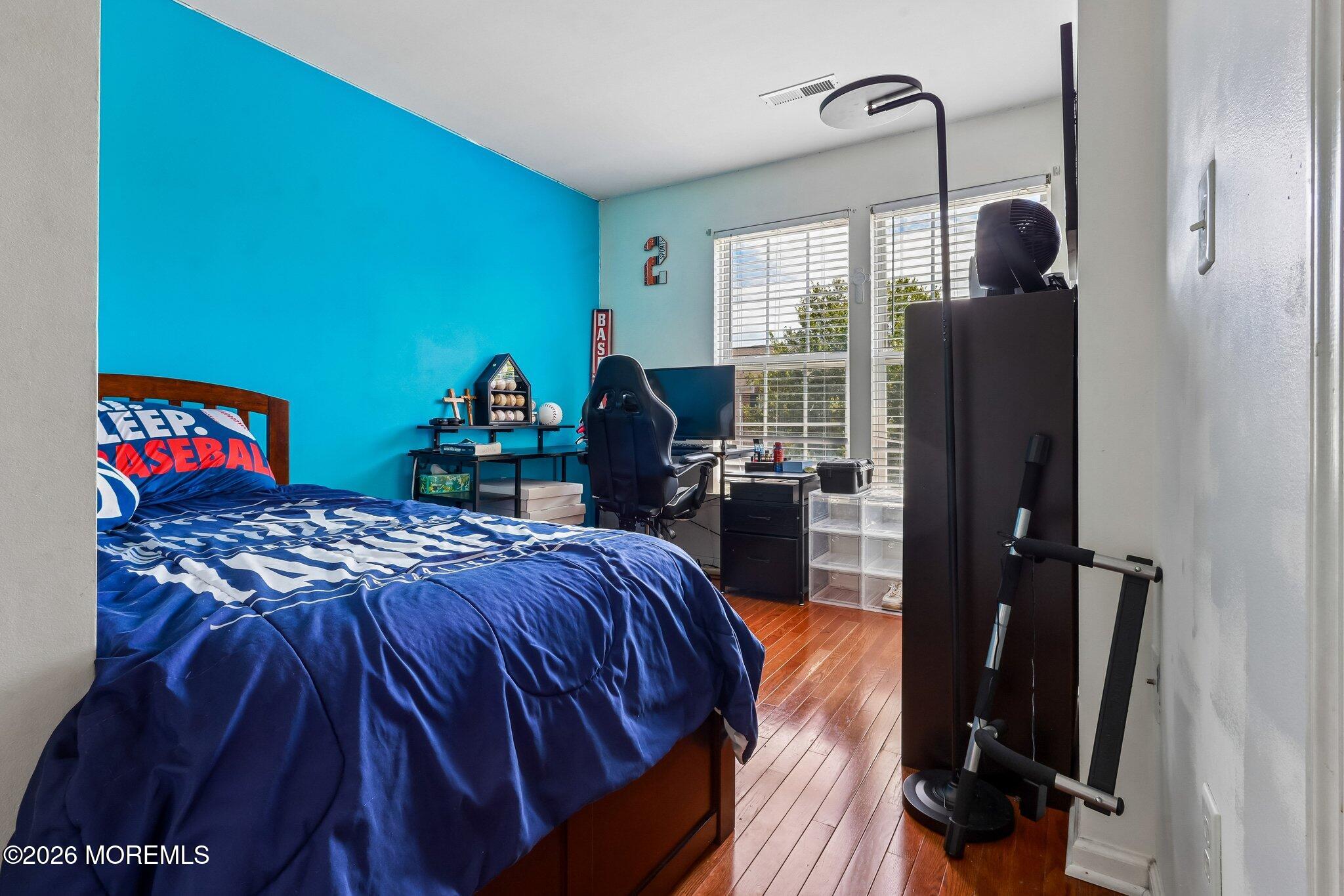 22 New Castle Street, Farmingdale, NJ, 07727 image 22