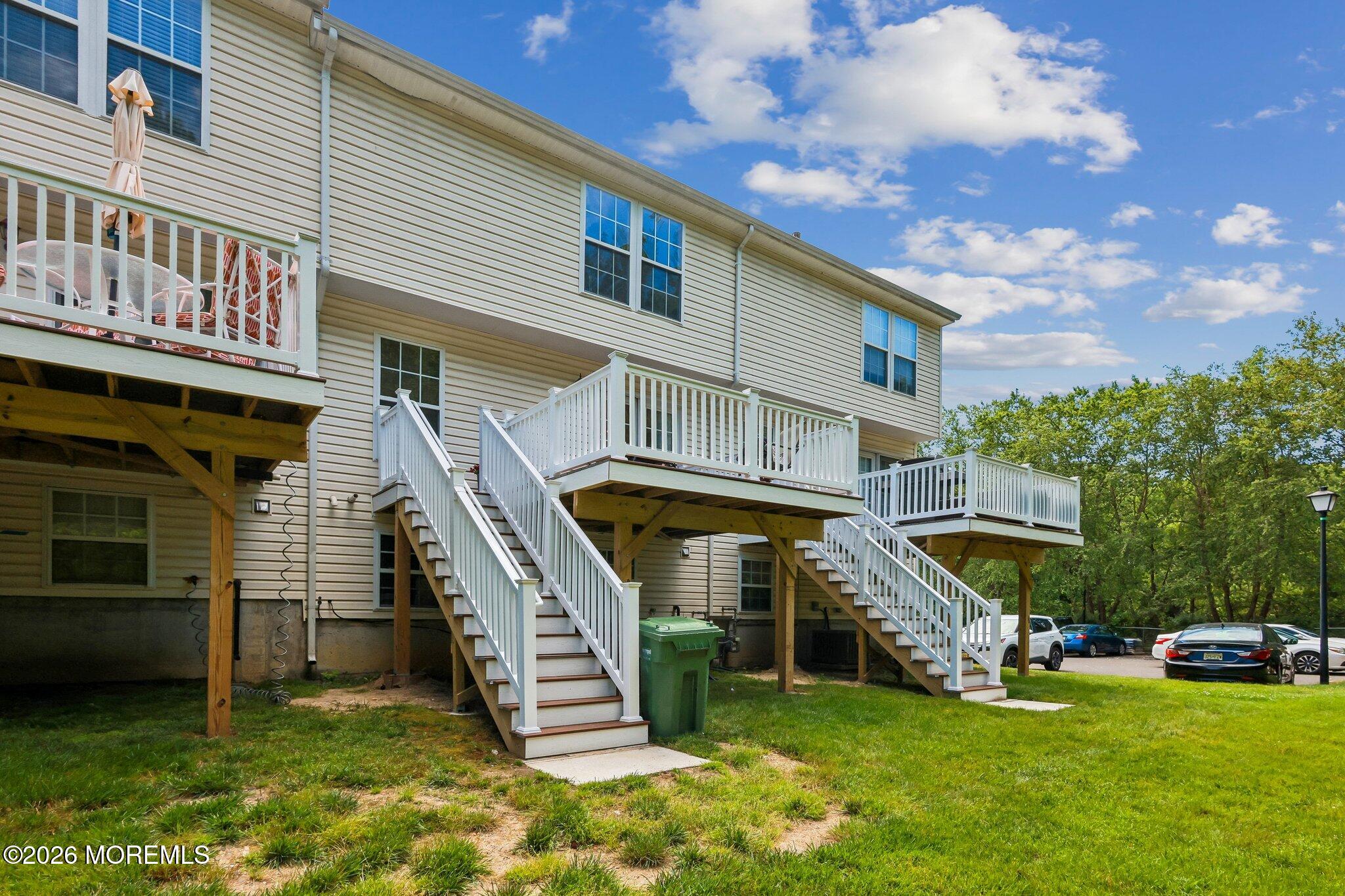 22 New Castle Street, Farmingdale, NJ, 07727 image 16