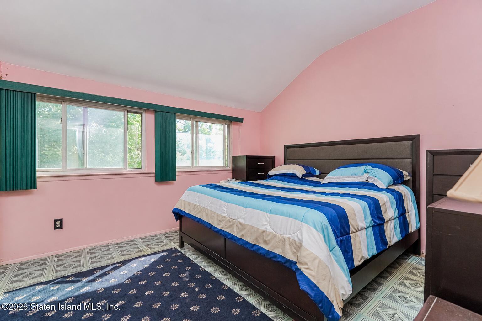 115 Forest Green, Staten Island, NY, 10312 image 35