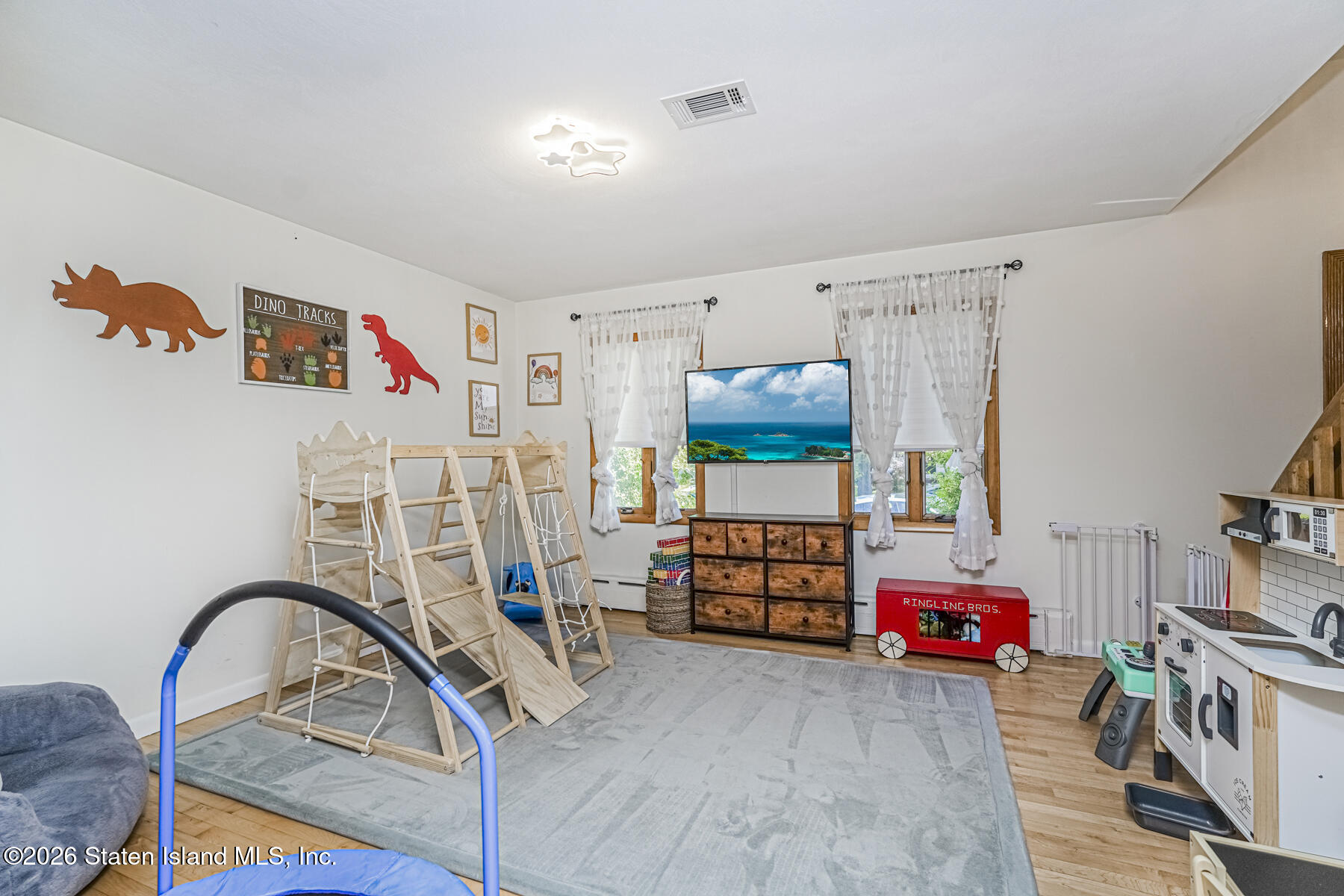 276 Garretson Avenue, Staten Island, NY, 10305 image 10