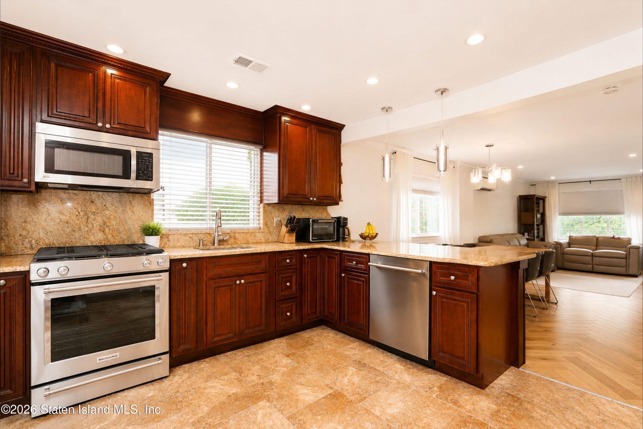 209 Sommer Avenue, Staten Island, NY, 10314 image 8