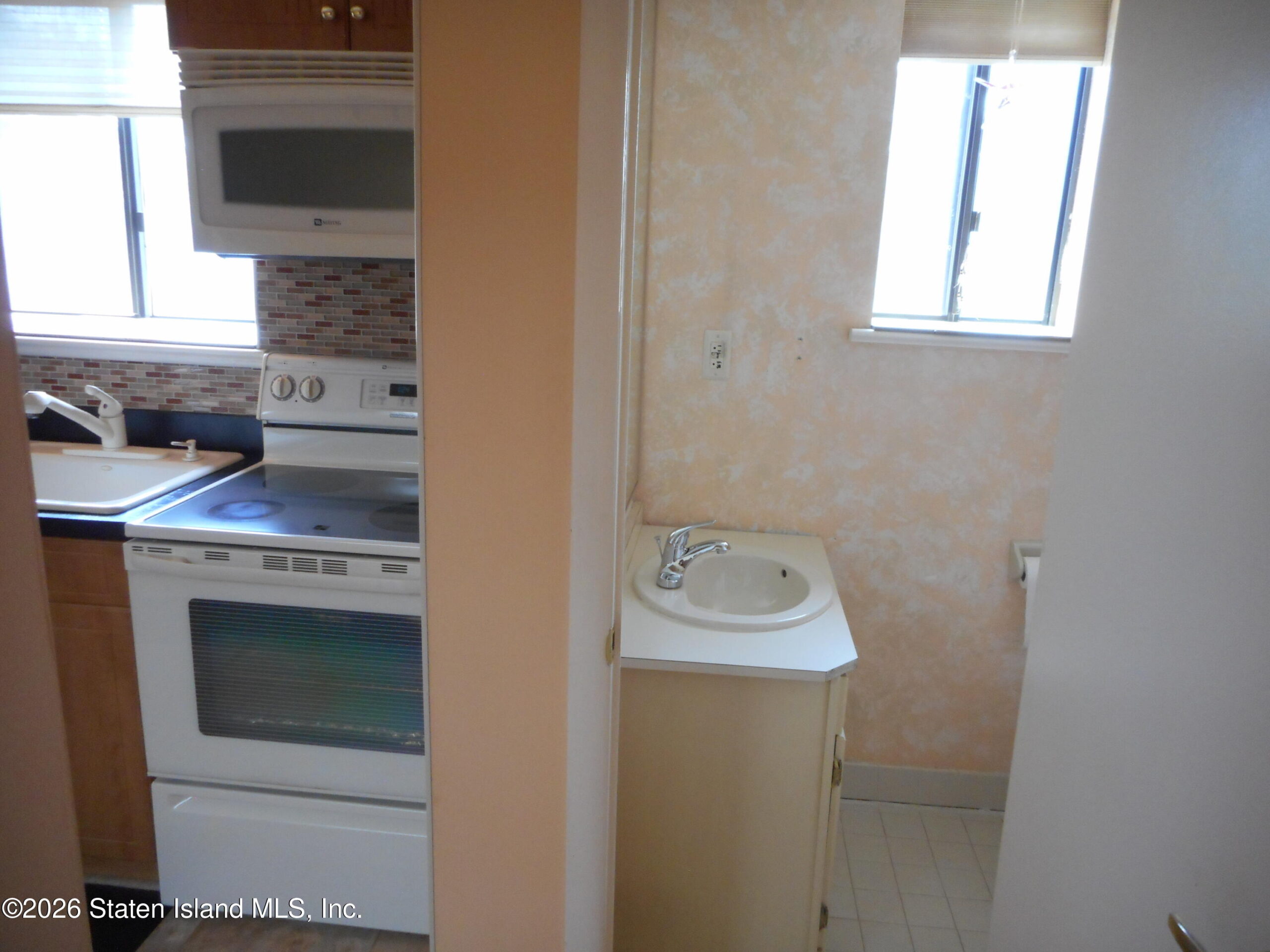 3461 Amboy Road 4c, Staten Island, NY, 10306 image 18