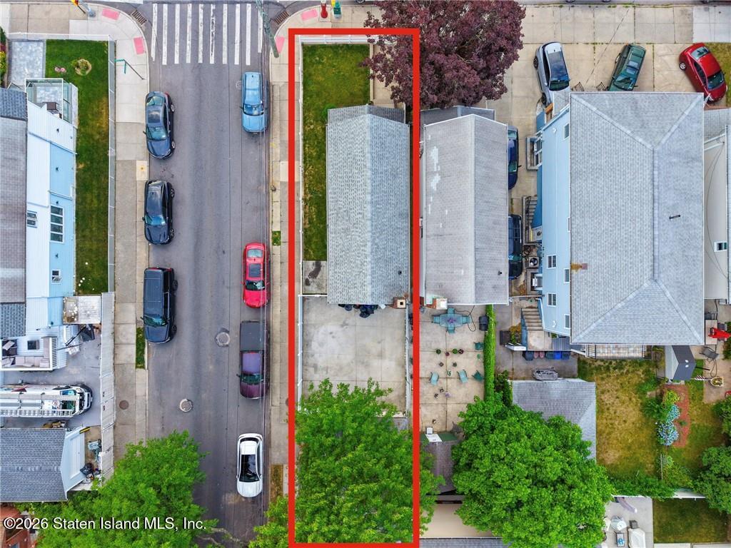 4102 Avenue Image 3