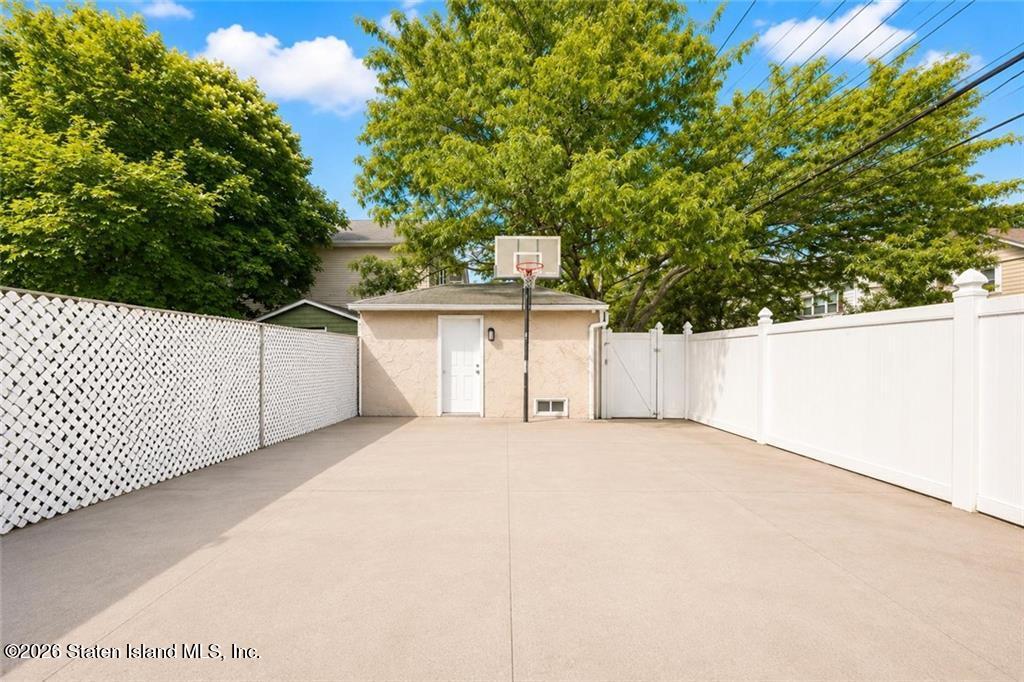 4102 Avenue, Brooklyn, NY, 11234 image 24
