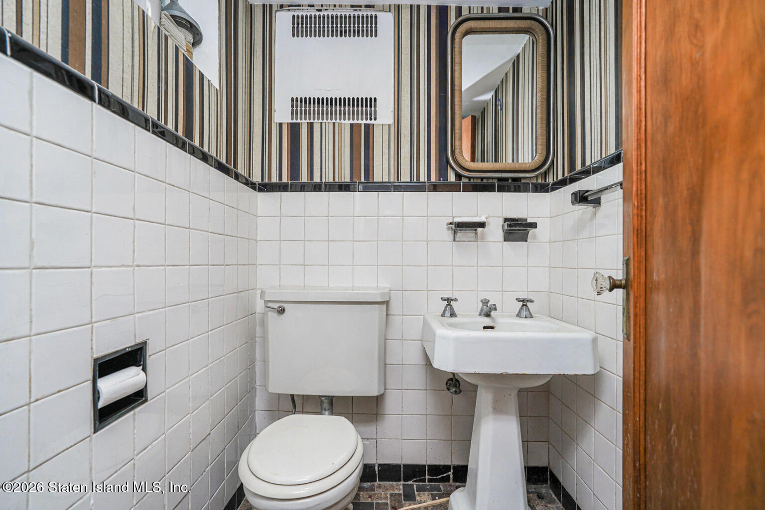 1720 W 11th Street, Brooklyn, NY, 11223 image 32