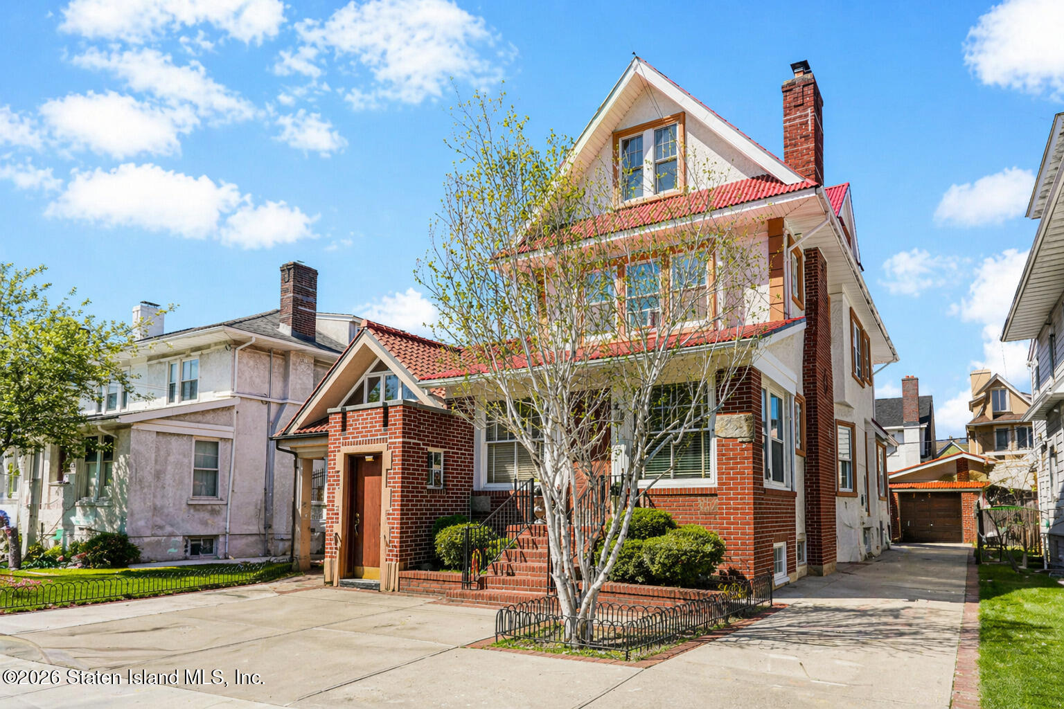 1720 W 11th Street Image 3