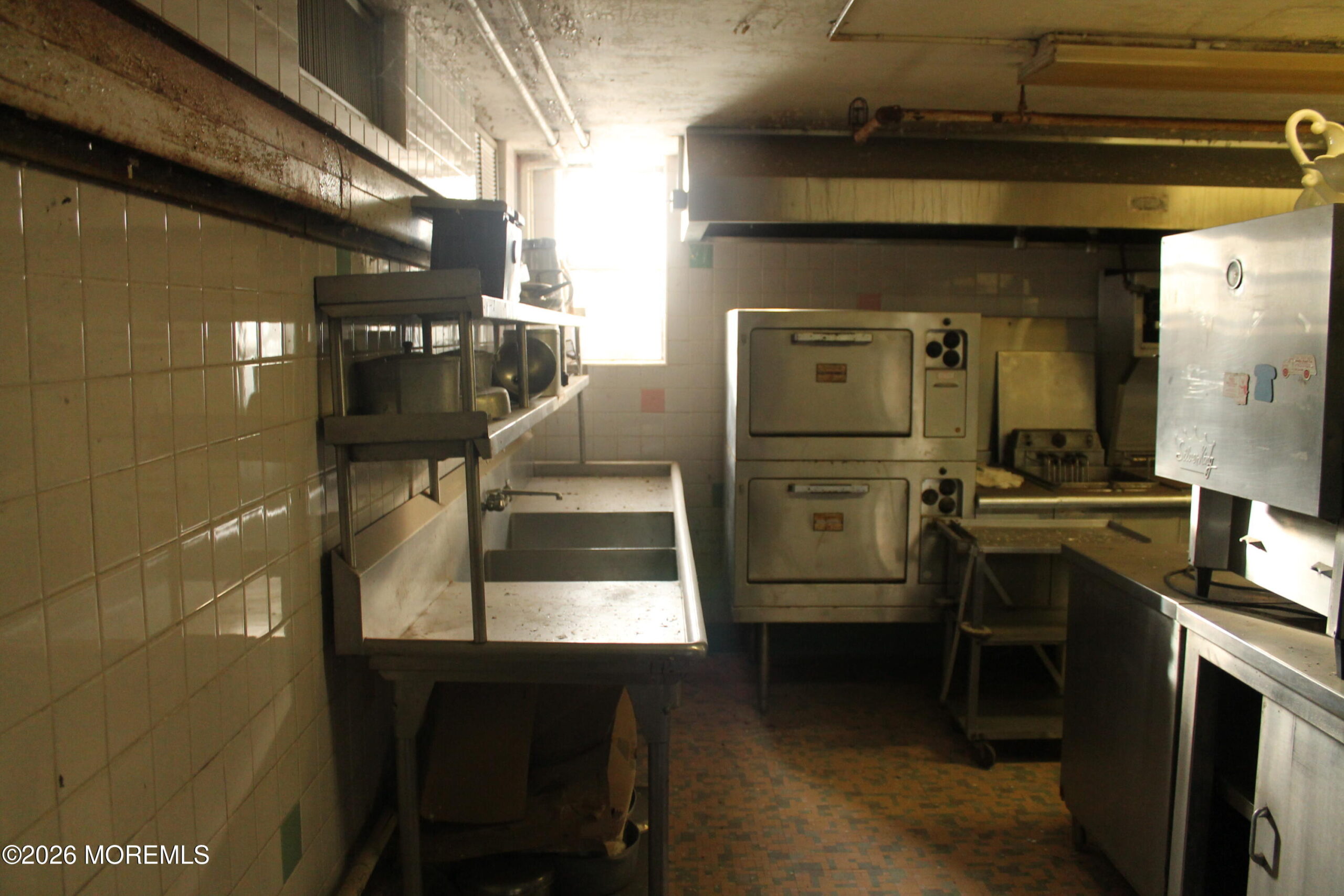 184-186 State Route 34, Holmdel, NJ, 07733 image 8