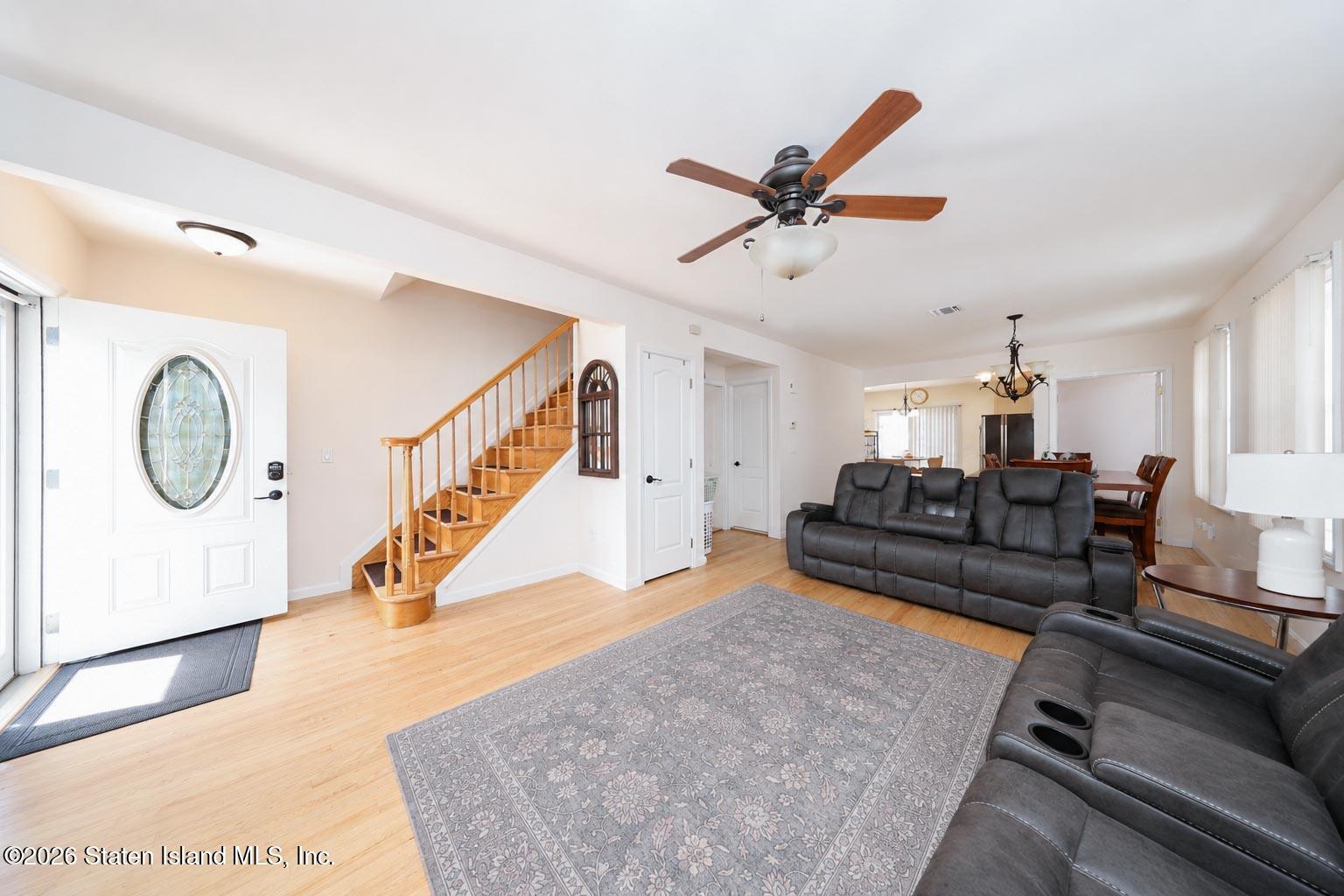 69 Girard Street Image 3
