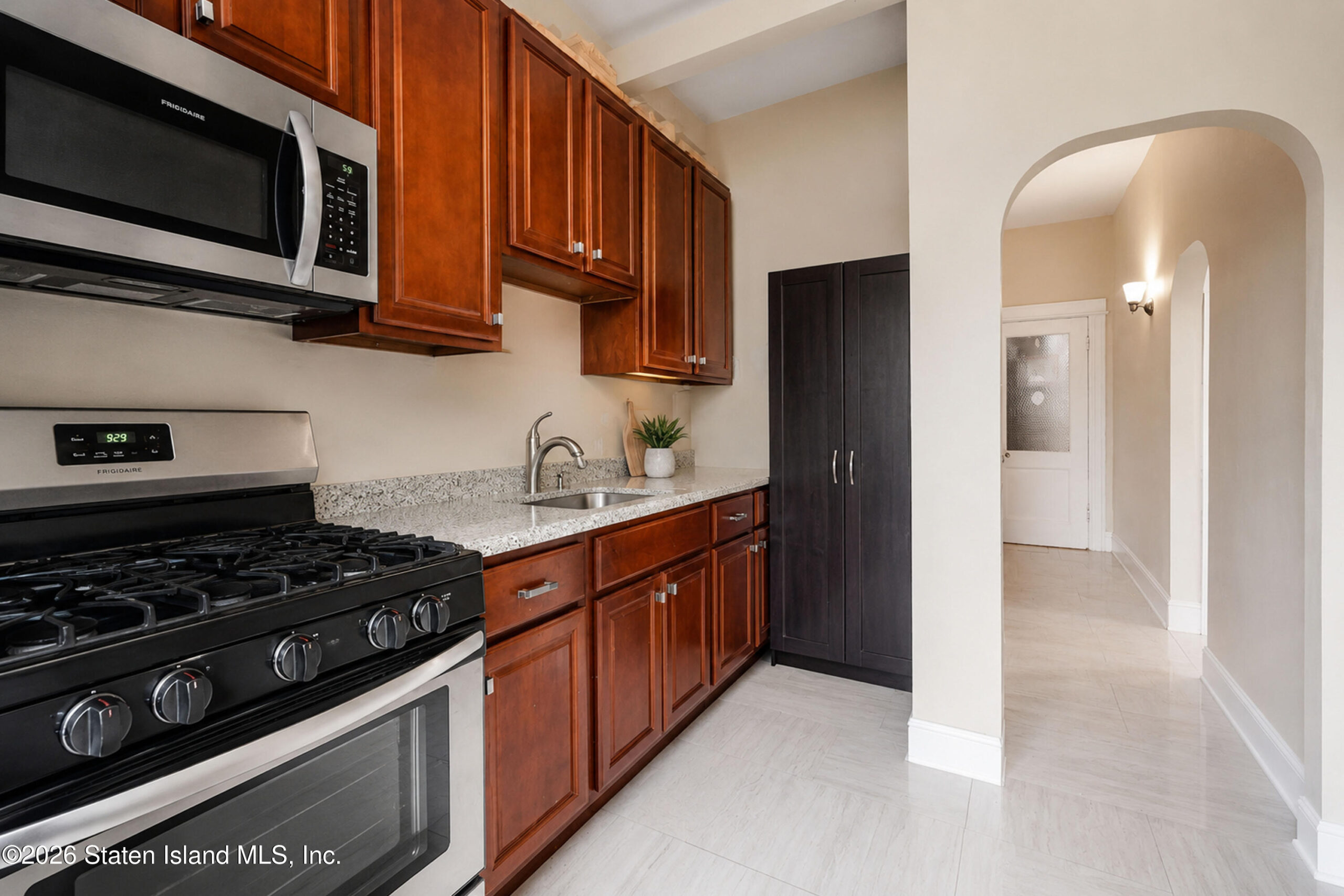 24 Seeley Street, Brooklyn, NY, 11218 image 13