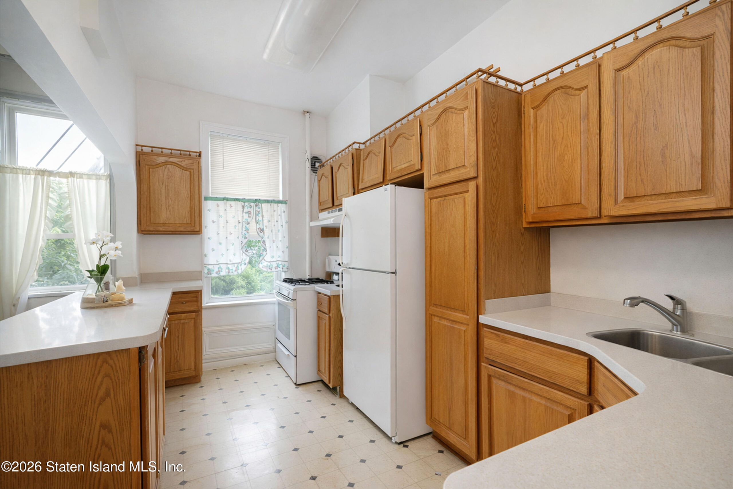 24 Seeley Street, Brooklyn, NY, 11218 image 18