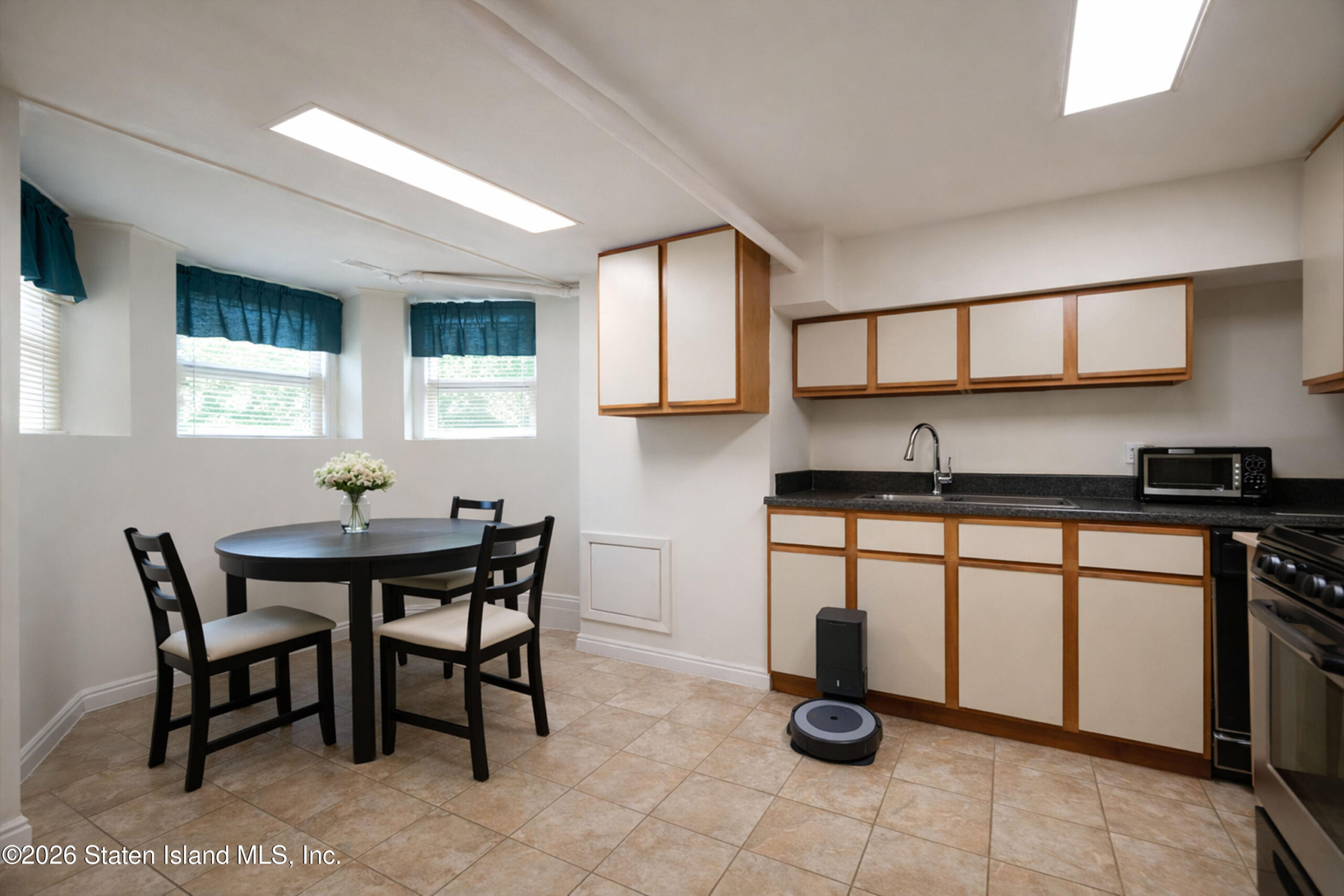 24 Seeley Street, Brooklyn, NY, 11218 image 26