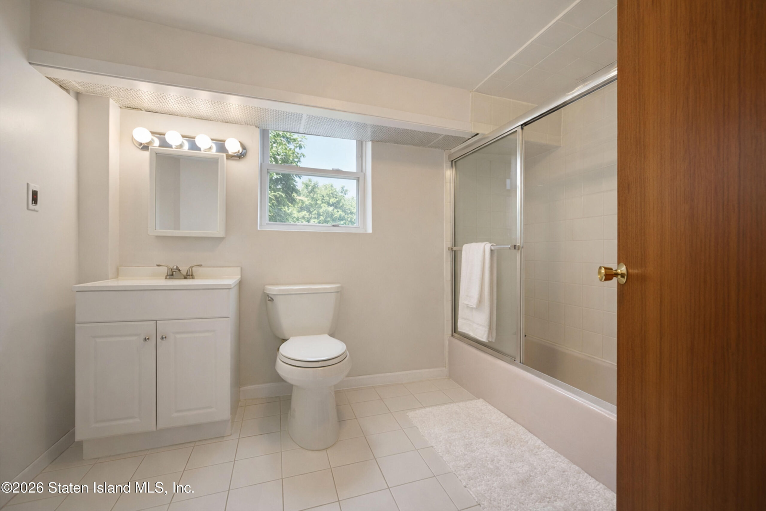 24 Seeley Street, Brooklyn, NY, 11218 image 28
