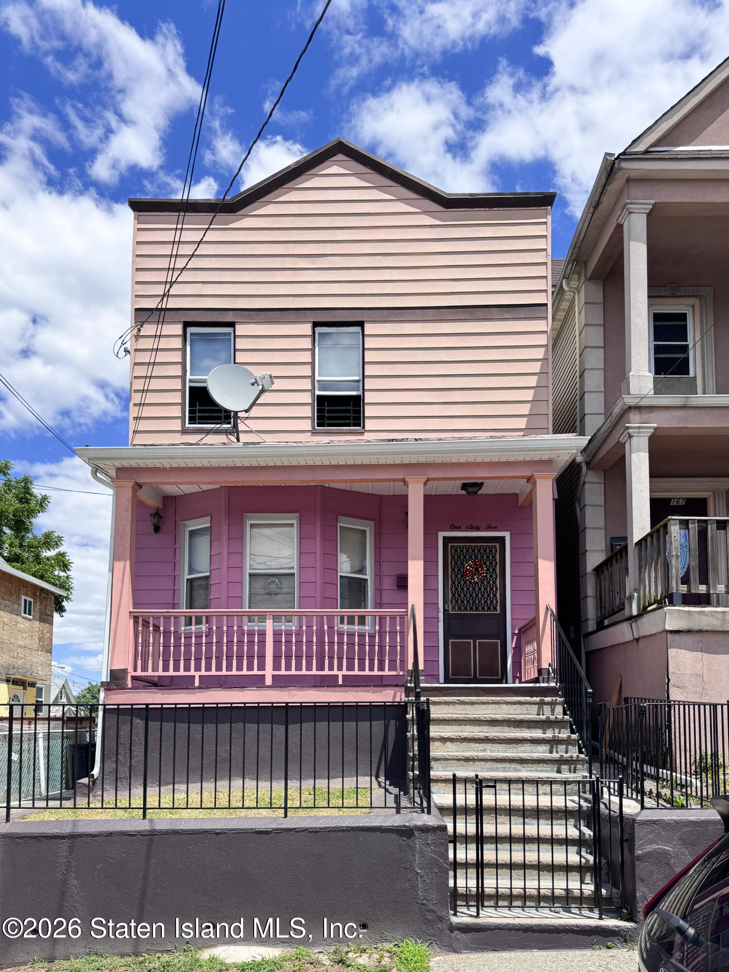 165 Campbell Avenue Image 1