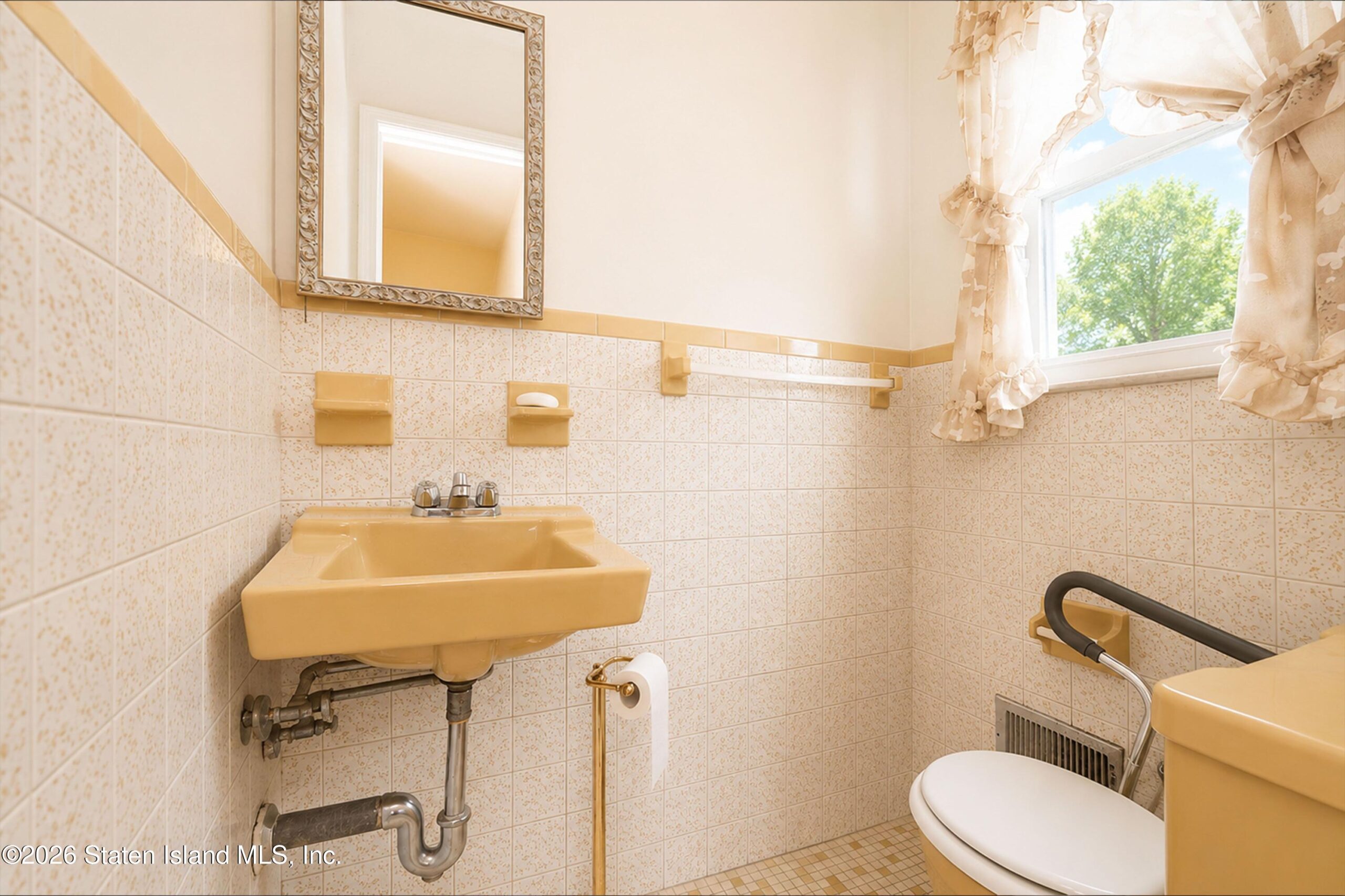 99 Cranford Avenue, Staten Island, NY, 10306 image 16