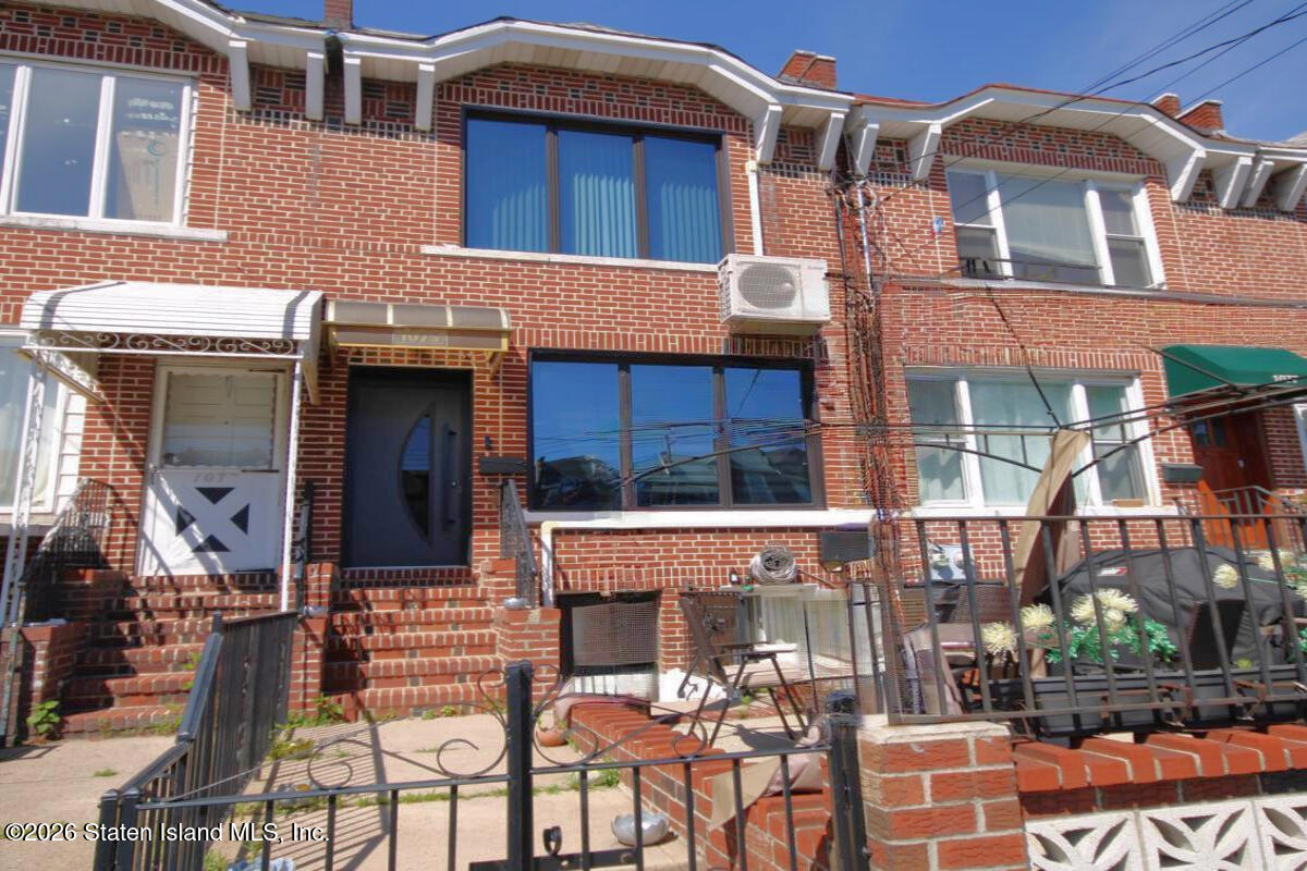1075 Bay Ridge Parkway Image 1